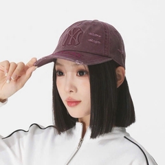 CAP MLB EMBOSSED PINK