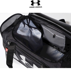 UNDER ARMOUR BLACK WHITE 3.0