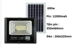 Đèn năng lượng mặt trời điều khiển đèn pha led ngoài trời không thấm nước IP67 hiển thị pin Tự động bật khi trời tối