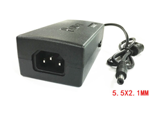 Bộ chuyển đổi nguồn điện đa năng 12-24V 96W có thể điều chỉnh điện áp 7 tốc độ cho động cơ