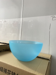 Tô nhựa trộn kem