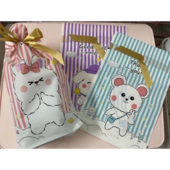 Túi đựng kẹo rút nơ các mẫu (set 50 túi)