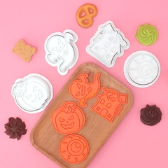 Khuôn nhấn tạo hình Halloween