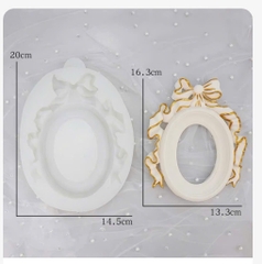 Khuôn silicon khung gương oval mới
