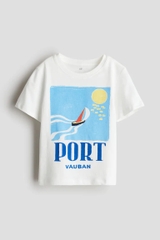 Áo phông trắng / Port Vauban