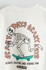 Áo nỉ trắng / Scary Days