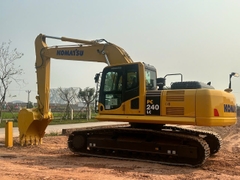 MÁY XÚC KOMATSU PC240LC-8M0