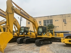 MÁY XÚC KOMATSU PC240LC-8M0
