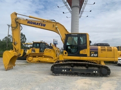 MÁY XÚC KOMATSU PC210-10M0