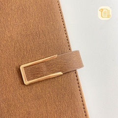 Sổ tay B5 kẻ ngang khuy từ bìa da mịn 70gsm, 200 trang