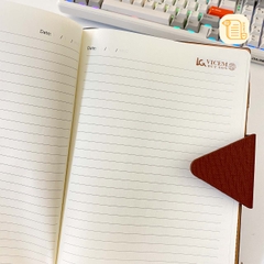 HÀNG ĐẶT Sổ B5 kẻ ngang bìa da logo ép kim, tay cài nam châm 70gsm,200 trang