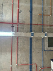 thi công ống PVC Conduit trong tòa nhà – ống chạy âm tường/âm sàn, kết nối hộp nối dây