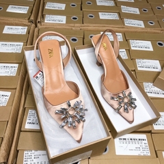 Sandal ZR lụa mặt đá hai tầng[Hàng sẵn-nên lùi 1 size]H379