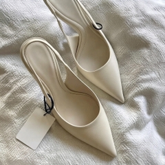 Giày Zr Slingback trơn mũi nhọn<2K> ( Hàng sẵn) lùi 1 szH216/ 6891-11/ T1.3