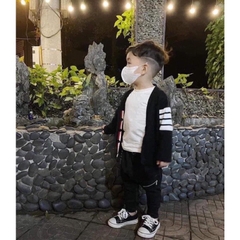Áo khoác len bé ( hàng sẵn)H301