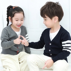 Áo khoác len bé ( hàng sẵn)H301