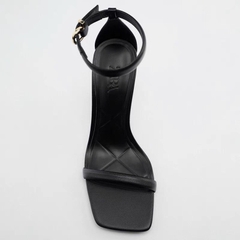 Sandal ZR Quai Da Đen Trơn Cao 8,5cm [Fullbox- HÀNG SẴN] (form to lùi 1 sz )H364