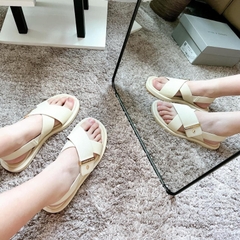 Sandal CK hai quai đan chéo [SẴN- fullbox] (form to lùi 1 sz)H338