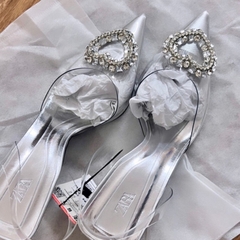 Giày sandal ZR mũi nhọn đá trái tim[FullBox][Sẵn](form to nên lùi sz)H273