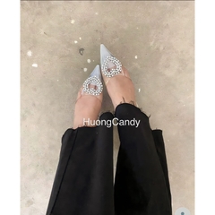 Giày sandal ZR mũi nhọn đá trái tim[FullBox][Sẵn](form to nên lùi sz)H273