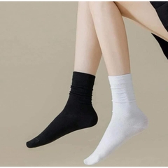 Đôi tất xinh 3 màu cho nữ (hàng sẵn)H251