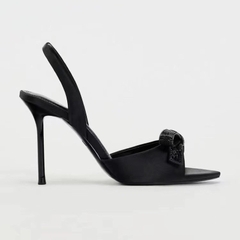 Sandal ZR trang trí nơ đính đá hạt đen hở mõm quai hậu (sẵn-lùi 1 sz)H223