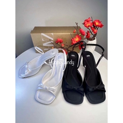 Sandal ZR đính nơ nhỏ đen/trắng FULLBOX (sẵn hàng)H222