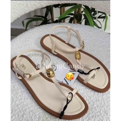 (chân mảnh lùi 2sz)Sandal ZR xỏ ngón khuy vàng Fullbox(sẵn)H69