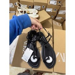 (chân mảnh lùi 2sz)Sandal ZR xỏ ngón khuy vàng Fullbox(sẵn)H69
