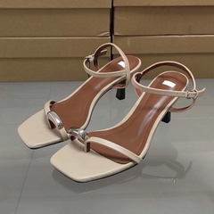 (CHUẨN SZ- SẴN) Sandal cao gót Z.R đính miếng trang trí sliver Fullbox H414