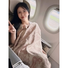 Khăn choàng Hồng Hàng QCCC[ Sẵn]H483