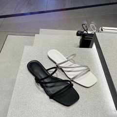 Sandal Dép C mũi vuông đế bệt quai đính đá hạt -6186-T1.4- lấp lánh-H479