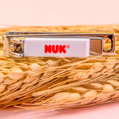Bấm móng cho trẻ sơ sinh NUK