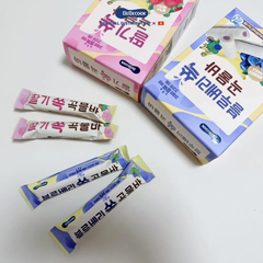Bánh cuộn thanh ngũ cốc Bebecook vị dâu /việt quất 40g dành cho bé trên 15 tháng tuổi