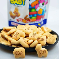Bánh quy Ginbis bổ sung DHA túi ZIP 63g dành cho bé trên 1 năm tuổi