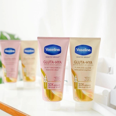 Combo 2 Sữa Dưỡng Thể Vaseline Sáng Mịn Da Ngày & Đêm