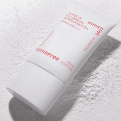 Kem chống nắng Innisfree nâng tông kiềm dầu 60ml