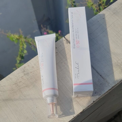 Kem chống nắng The Lab nâng tông da SPF50+ PA++++ 40ml