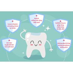 Kem đánh răng Babycoccole hương táo/hương dâu/hương chuối 75ml dành cho bé trên 12 tháng tuổi