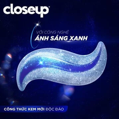 Kem đánh răng Closeup dạng gel khoáng trắng tự nhiên 100g