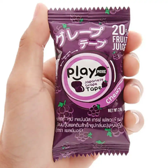 Kẹo dẻo cuộn PlayMore hương cola/hương nho/hương dâu gói 21g (từ 3 tuổi)