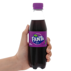 Lốc 6 chai nước ngọt Fanta nho 300ml