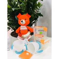 Ly nước cho bé Combi tay cầm xanh/tím