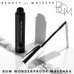 Mascara B.O.M làm dày và cong mi 01 màu đen 8g (nắp bạc)