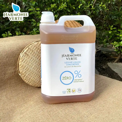 Nước giặt hữu cơ đậm đặc hương thông bạc hà Harmonie Verte 1,5 lít/5 lít
