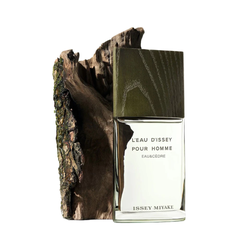 Nước hoa nam Issey Miyake L'Eau D'Issey Eau & Cèdre 100ml