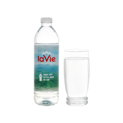 Nước khoáng thiên nhiên La Vie 700ml