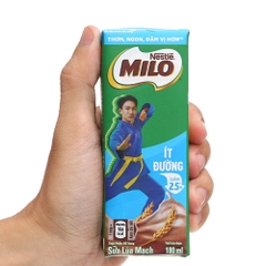 Lốc 4 hộp sữa lúa mạch Milo nước có đường/ít đường hộp 180ml