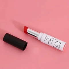 Son dưỡng B.O.M 02 Pure Red - Đỏ tự nhiên /Coral - Cam tự nhiên 4.5g