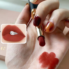 Son môi L'Oreal mịn lì 129 cam đỏ đất/275 cam cháy/276 nâu gạch/339 nâu đỏ/666 đỏ lạnh 1.7g